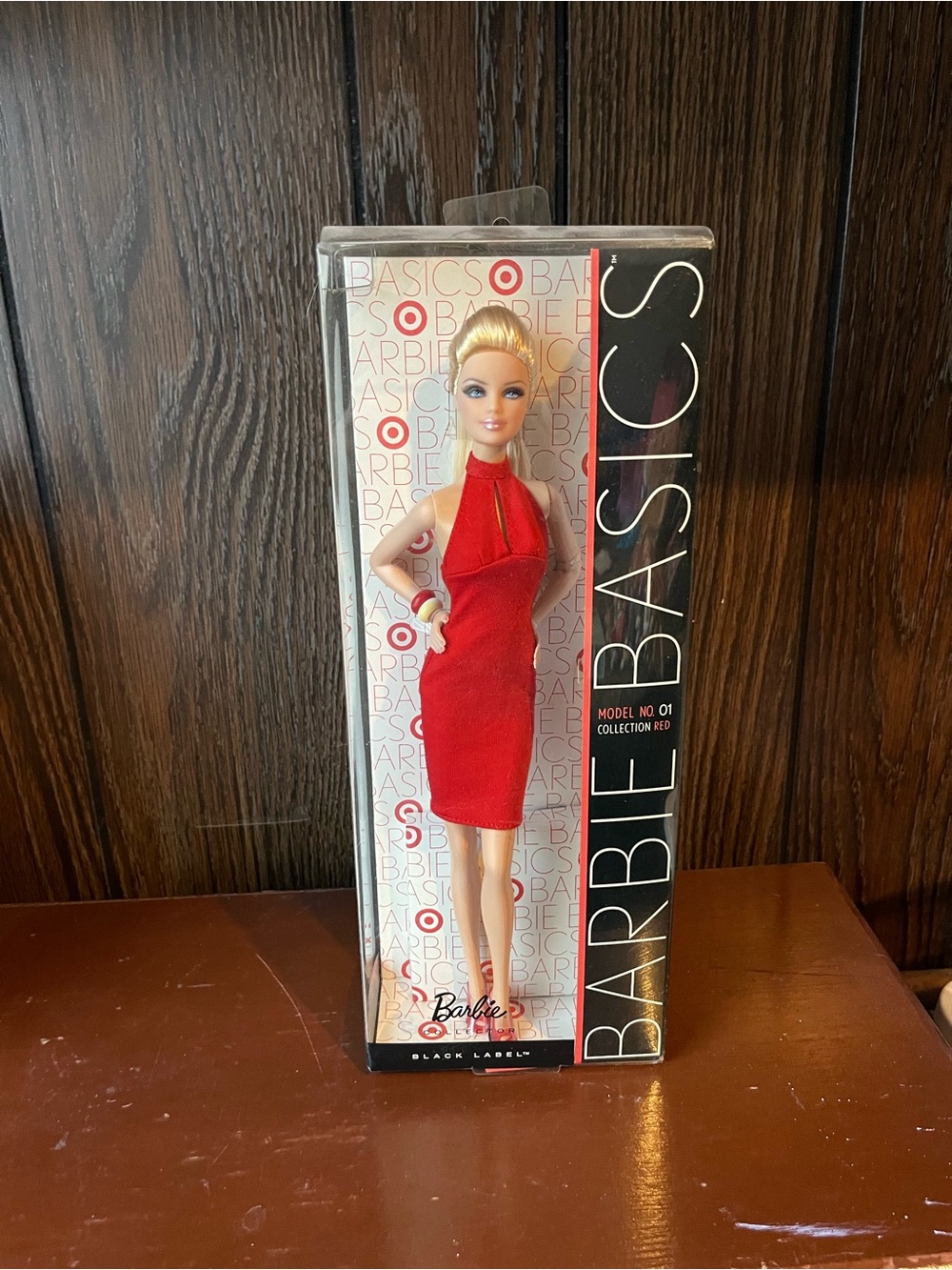 BARBIE BASICS DOLL MODEL NO 01 COLLECTION RED 2010 MATTEL V0334